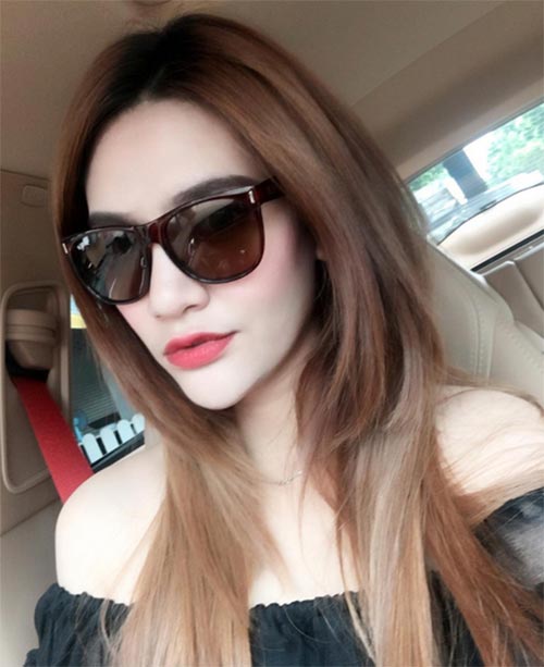 ตาล ลีโอเกิร์ล ตาล ลีโอเกิร์ล