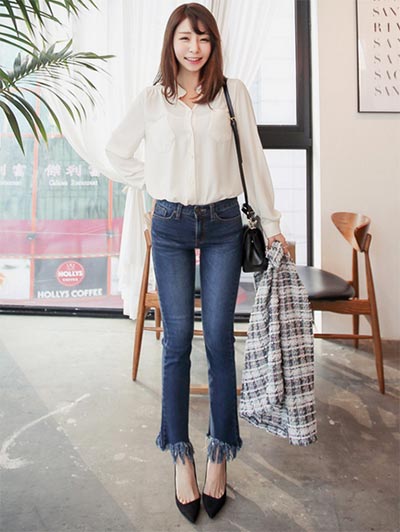 เสื้อเชิ้ตผู้หญิงสีขาว กางเกงยีนส์ เสื้อเชิ้ตผู้หญิงสีขาว กางเกงยีนส์