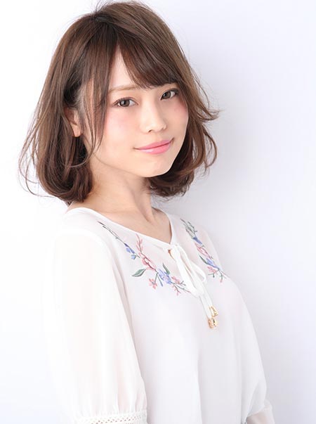 ทรงผมสั้นหญิง 2017 หน้ากลม ทรงผมสั้นหญิง 2017 หน้ากลม