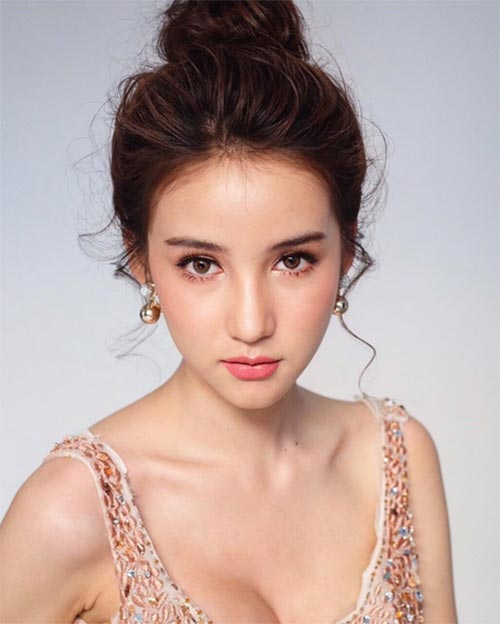 โยชิ รินรดา โยชิ รินรดา