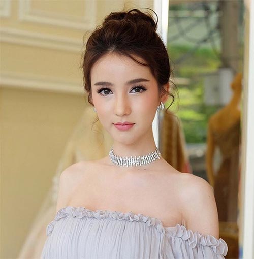 โยชิ รินรดา โยชิ รินรดา