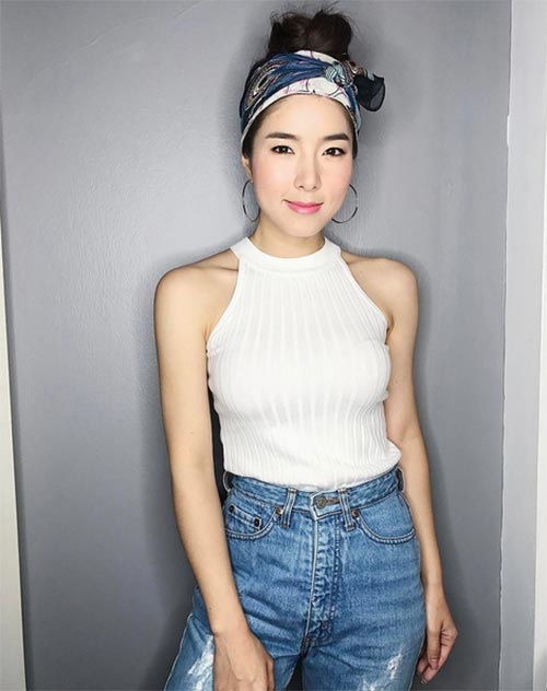 แต่งตัวกับผ้าผูกผม แต่งตัวกับผ้าผูกผม