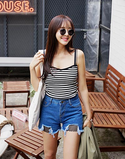 ยีนส์ขาสั้น ยีนส์ขาสั้น