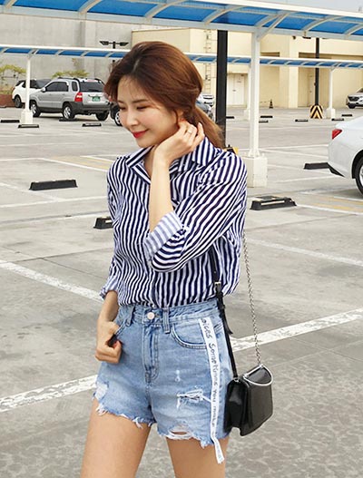 ยีนส์ขาสั้น ยีนส์ขาสั้น