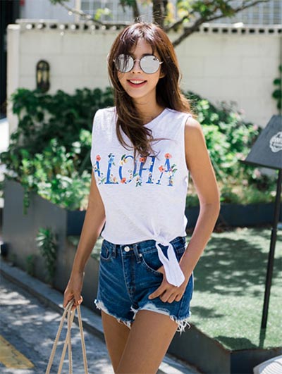 ยีนส์ขาสั้น ยีนส์ขาสั้น