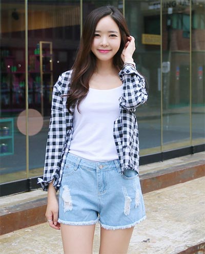 ยีนส์ขาสั้น ยีนส์ขาสั้น