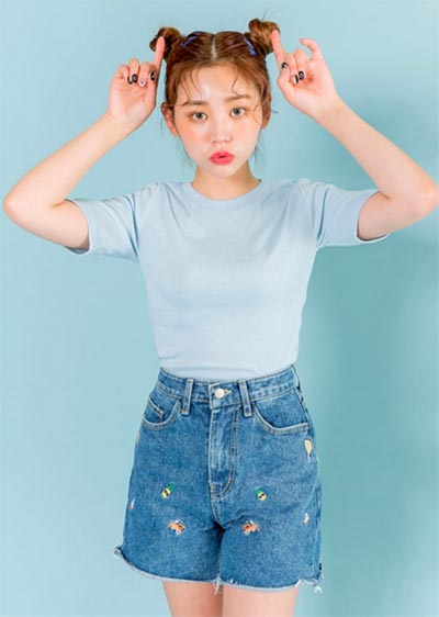 ยีนส์ขาสั้น ยีนส์ขาสั้น