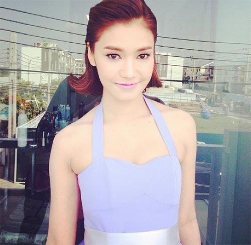 ชมพู่ ก่อนบ่าย ชมพู่ ก่อนบ่าย