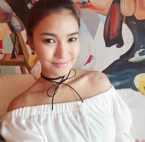 ชมพู่ ก่อนบ่าย ชมพู่ ก่อนบ่าย