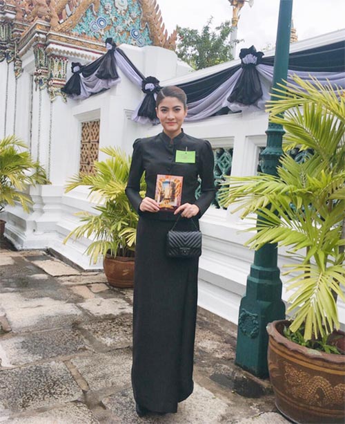 ชุดไทยจิตรลดาสีดำ ชุดไทยจิตรลดาสีดำ