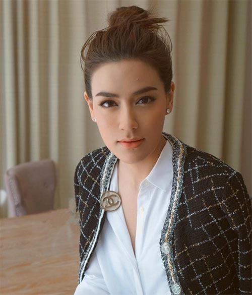 ทรงผมเกล้ามวย ทรงผมเกล้ามวย