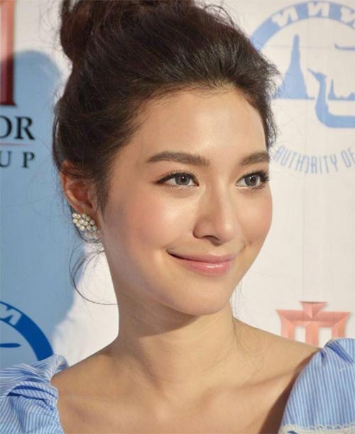 ทรงผมเกล้ามวย ทรงผมเกล้ามวย