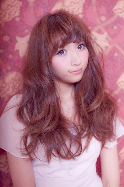 สีผมน้ำตาลอมชมพู สีผมน้ำตาลอมชมพู