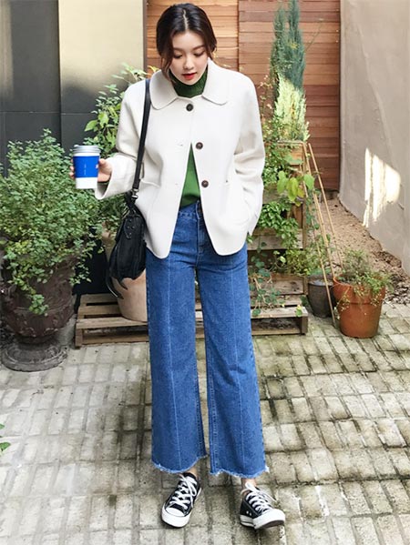 เสื้อกันหนาว เสื้อกันหนาว