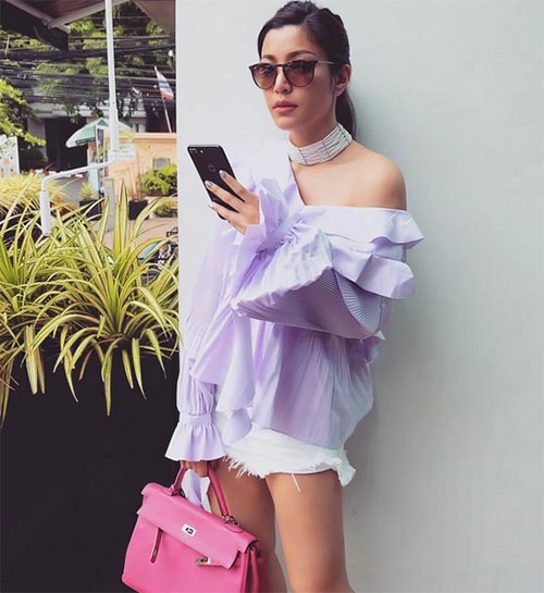 เอมมี่ มรกต เอมมี่ มรกต