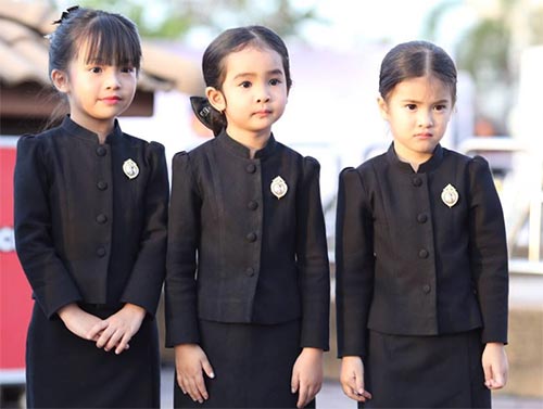 ชุดไทยจิตรลดา ชุดไทยจิตรลดา
