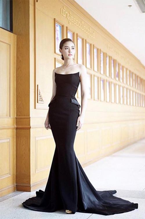 ชุดราตรียาวดารา ชุดราตรียาวดารา