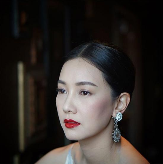 ต่างหูดารา ต่างหูดารา