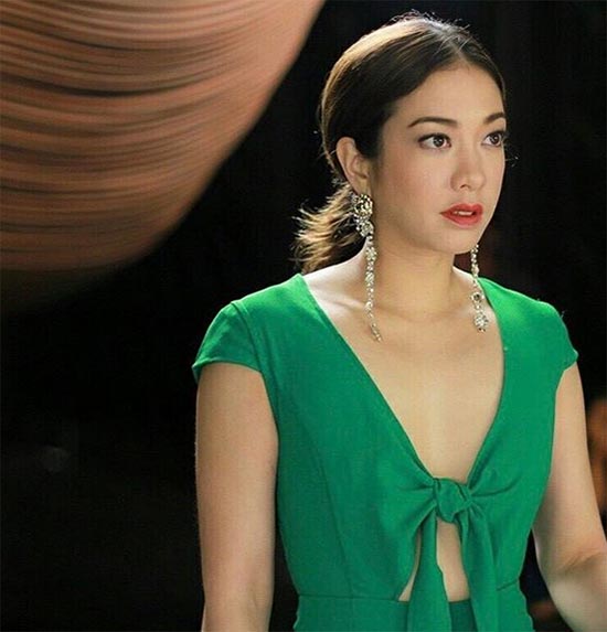 ต่างหูดารา ต่างหูดารา