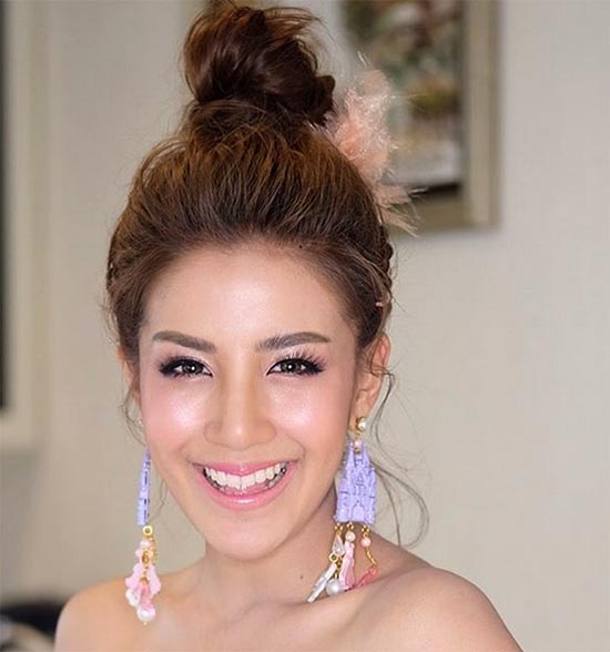 ต่างหูดารา ต่างหูดารา