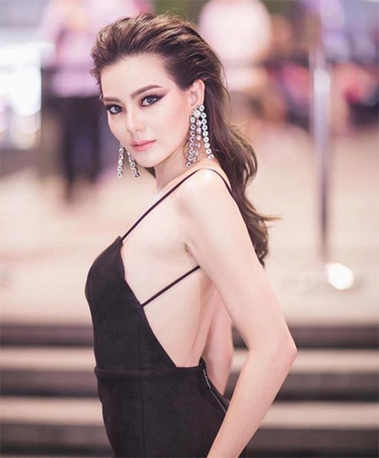 ต่างหูดารา ต่างหูดารา