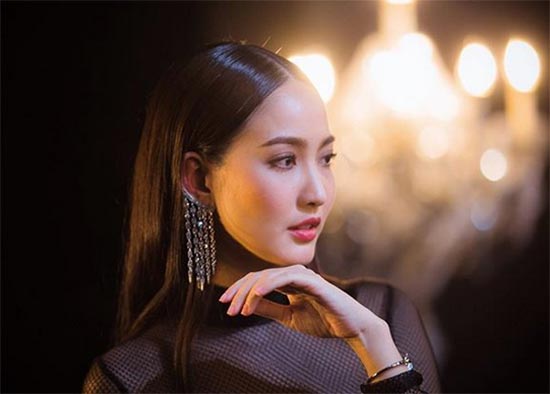 ต่างหูดารา ต่างหูดารา