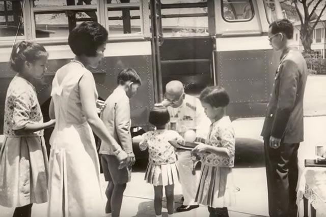 ในหลวง รัชกาลที่ 9 ในหลวง รัชกาลที่ 9