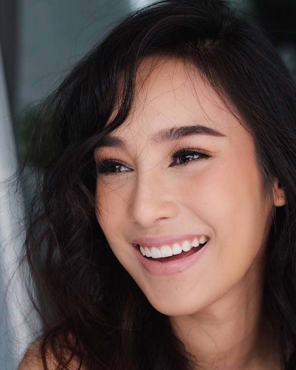 นาว ทิสานาฏ นาว ทิสานาฏ