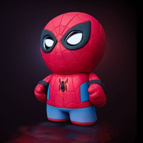 หุ่น Spider-Man ของเล่นใหม่จากบริษัท Sphero โต้ตอบกับคนได้ หุ่น Spider-Man ของเล่นใหม่จากบริษัท Sphero โต้ตอบกับคนได้