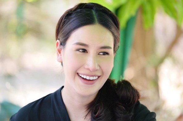 แซนวิช ปภาดา แซนวิช ปภาดา