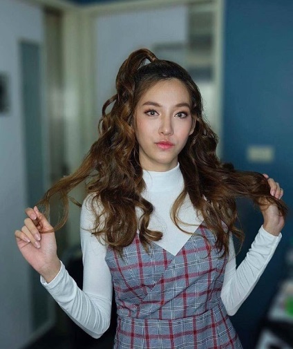 จุ๊บจิ๊บ Let Me In จุ๊บจิ๊บ Let Me In