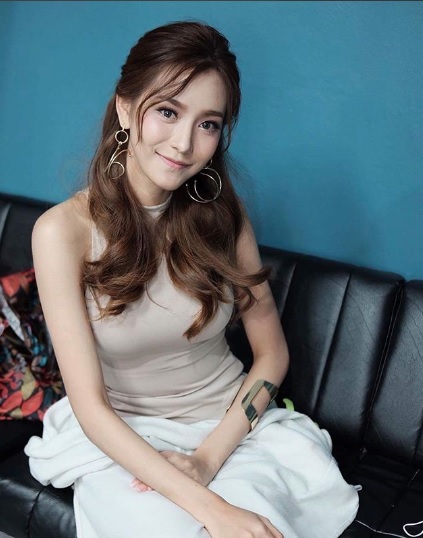 จุ๊บจิ๊บ Let Me In จุ๊บจิ๊บ Let Me In