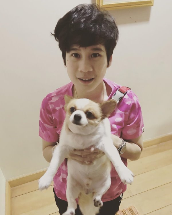 บุ้ง สะธี บุ้ง สะธี