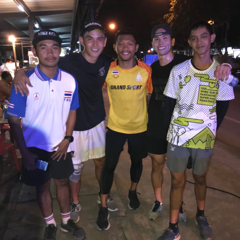 สงกรานต์ สมจิตร ระดมเงินสมทบก้าวคนละก้าว สงกรานต์ สมจิตร ระดมเงินสมทบก้าวคนละก้าว