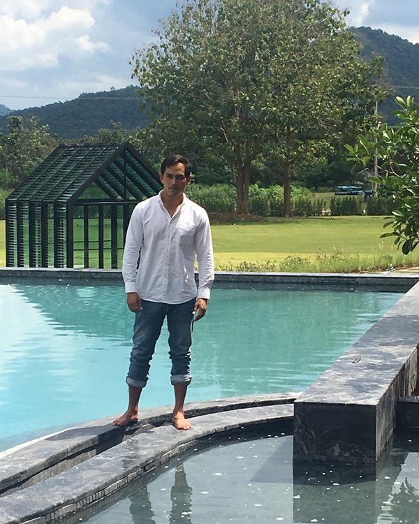 สงกรานต์ สมจิตร ระดมเงินสมทบก้าวคนละก้าว สงกรานต์ สมจิตร ระดมเงินสมทบก้าวคนละก้าว