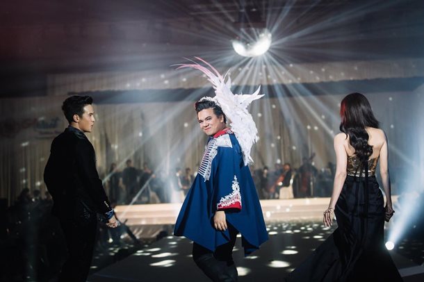 A wait Fasion Show A wait Fasion Show