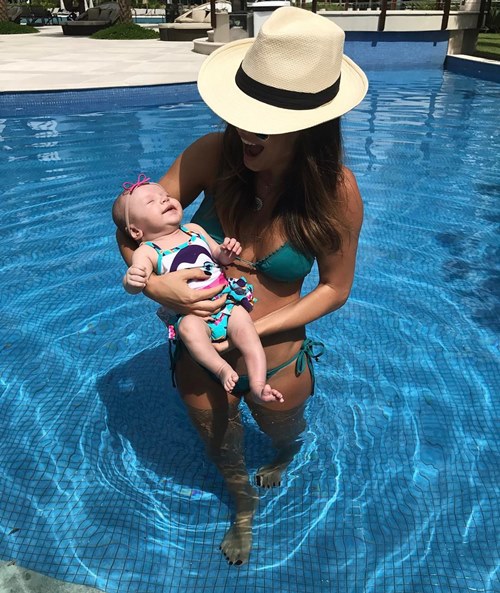 คุณแม่แชร์ภาพลูกสาวอารมณ์ดี ยิ้มแฮปปี้ตั้งแต่แรกเกิด คุณแม่แชร์ภาพลูกสาวอารมณ์ดี ยิ้มแฮปปี้ตั้งแต่แรกเกิด