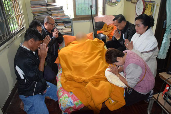 เกจิชื่อดัง พระครูดอยเวา ละสังขารในวัย 92 ปี เชื่อเพราะหนาวสุดขั้ว เกจิชื่อดัง พระครูดอยเวา ละสังขารในวัย 92 ปี เชื่อเพราะหนาวสุดขั้ว