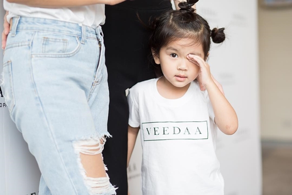น้องมะลิ น้องมะลิ