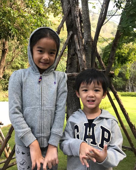 น้องณดา น้องณดล น้องณดา น้องณดล
