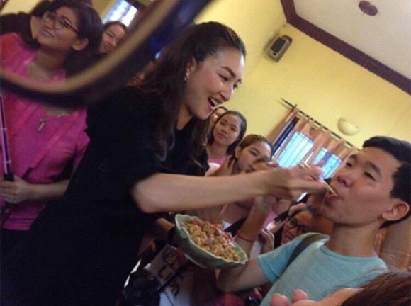 แพนเค้ก เขมนิจ แพนเค้ก เขมนิจ