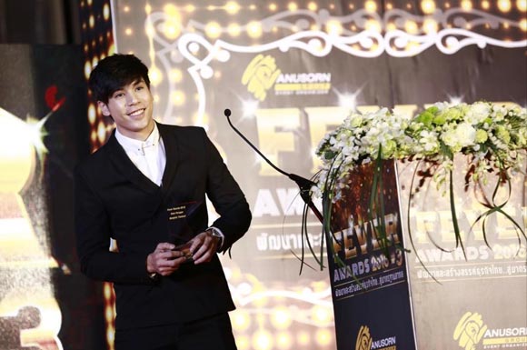 แฟชั่นพรมแดง Fever Award 3 แฟชั่นพรมแดง Fever Award 3