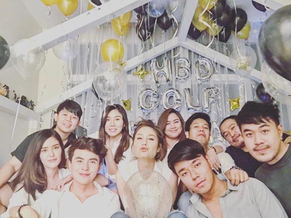 กอล์ฟ ขวัญ กอล์ฟ ขวัญ