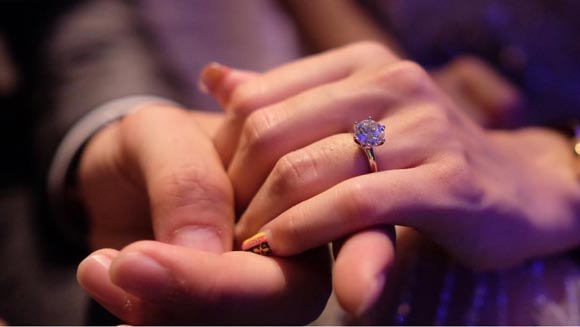 นาวิน ต้าร์ ไฮโซน้ำหวาน นาวิน ต้าร์ ไฮโซน้ำหวาน