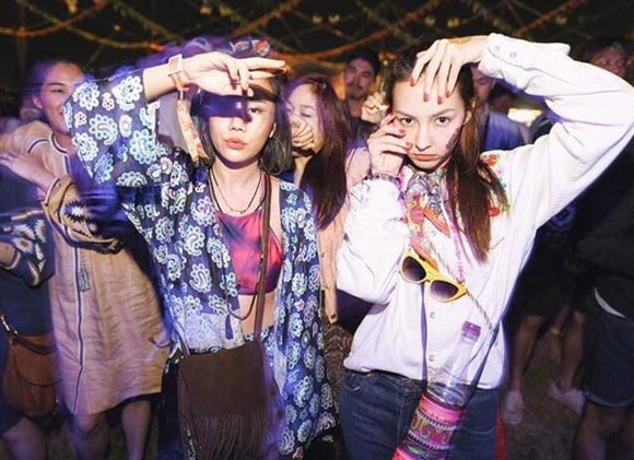 นท คาริสา นท คาริสา