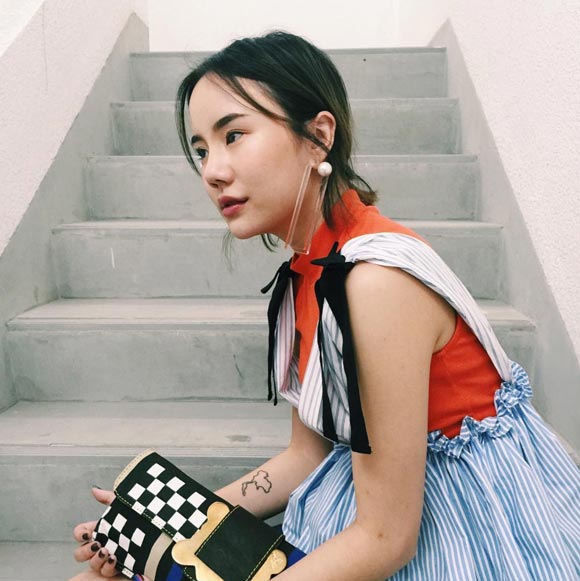 นท คารีสา นท คารีสา