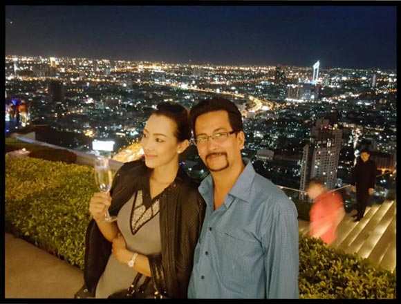 โอลิเวอร์ บีเวอร์ หย่า ยี่หวา โอลิเวอร์ บีเวอร์ หย่า ยี่หวา