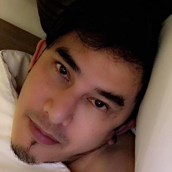 พชร์ อานนท์ พชร์ อานนท์