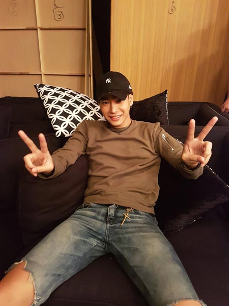 เป๊ก ผลิตโชค เป๊ก ผลิตโชค