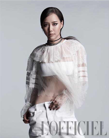 ชมพู่ ญาญ่า มิว เต้ย ญาดา ปกนิตยสาร L’Officiel Thailand ชมพู่ ญาญ่า มิว เต้ย ญาดา ปกนิตยสาร L’Officiel Thailand